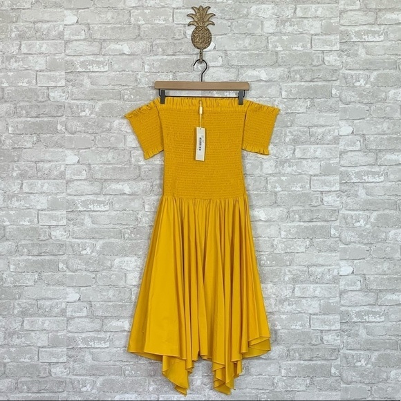 NWT Petersyn REVOLVE Jackie Yellow SmockMidi Dress - Picture 4 of 8